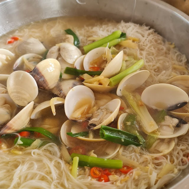 Steamed Lala Mee Huon