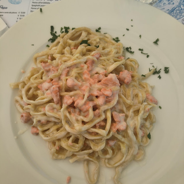 Tagliolini Al Salmone