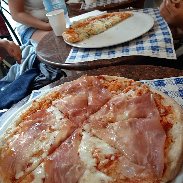 Pizza Prosciutto