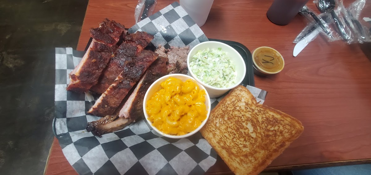 Bare Bones BBQ