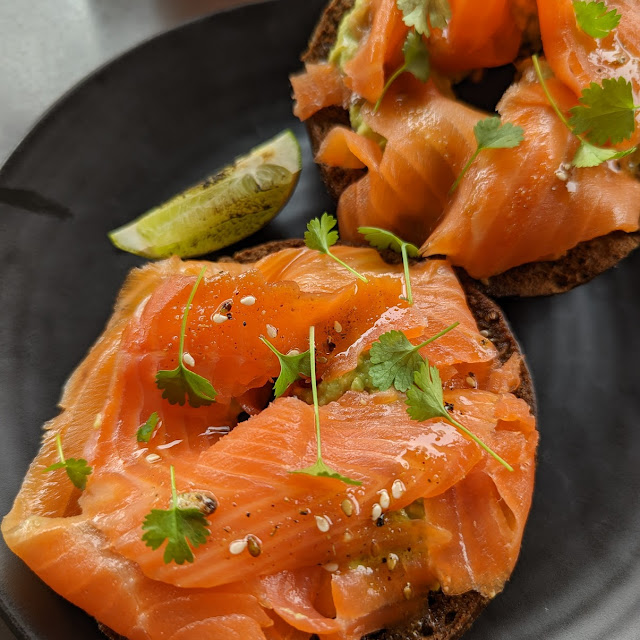 Salmon Bagel