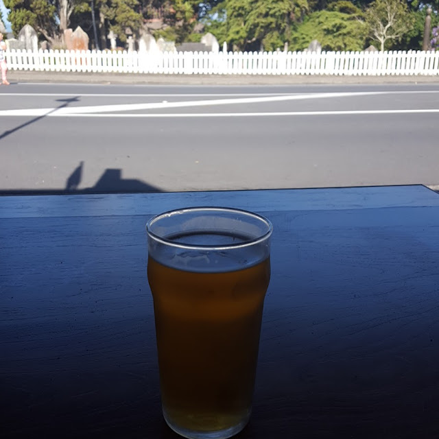 Mac's Gold Beer