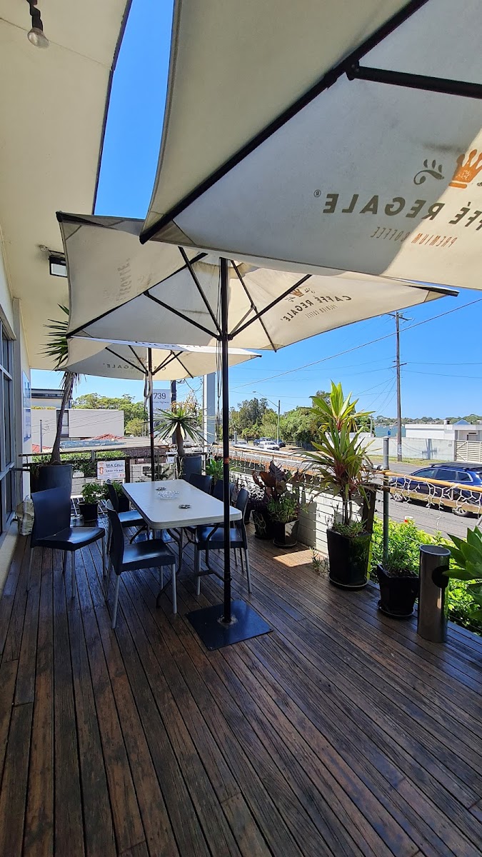 Bayblu Seafood Restaurant