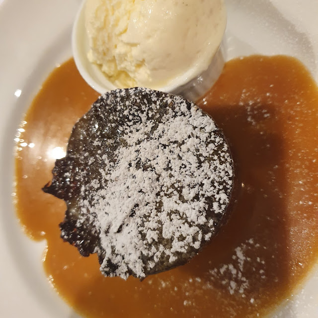 Sticky Date Pudding