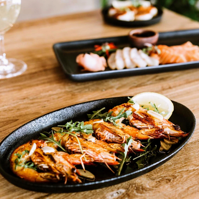 Seared Prawns