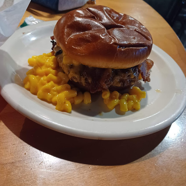 Mac and Cheese Burger