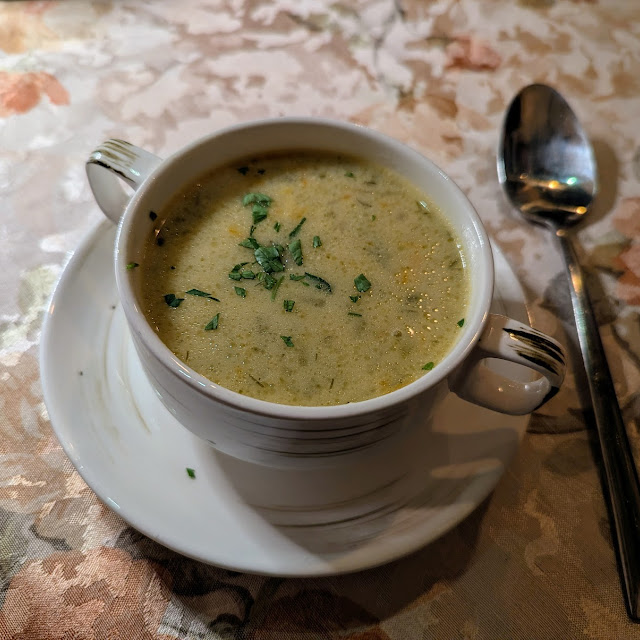 Saure Gurkensuppe
