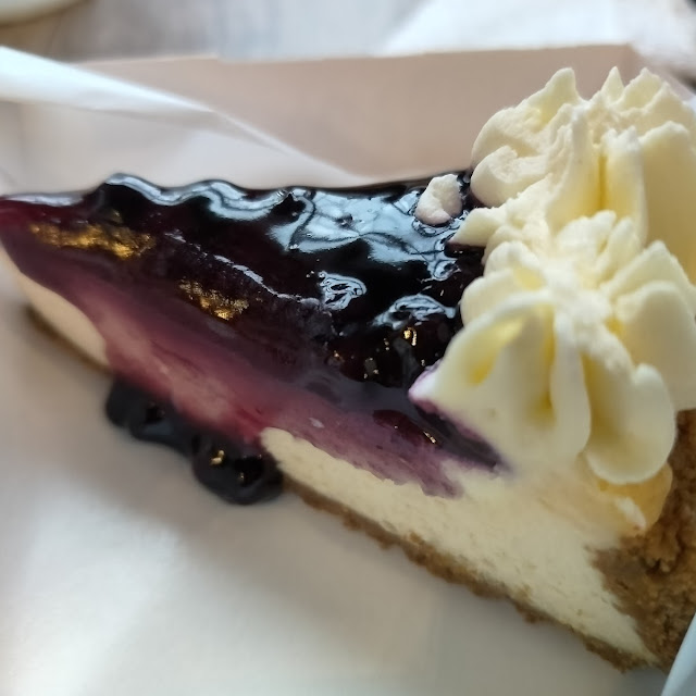 Blueberry Cheesecake Slice