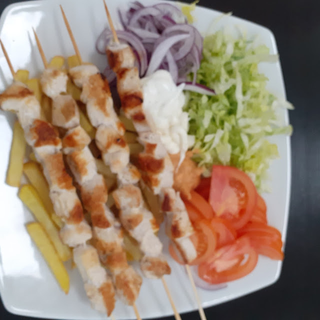 Piatto Spiedini Di Pollo