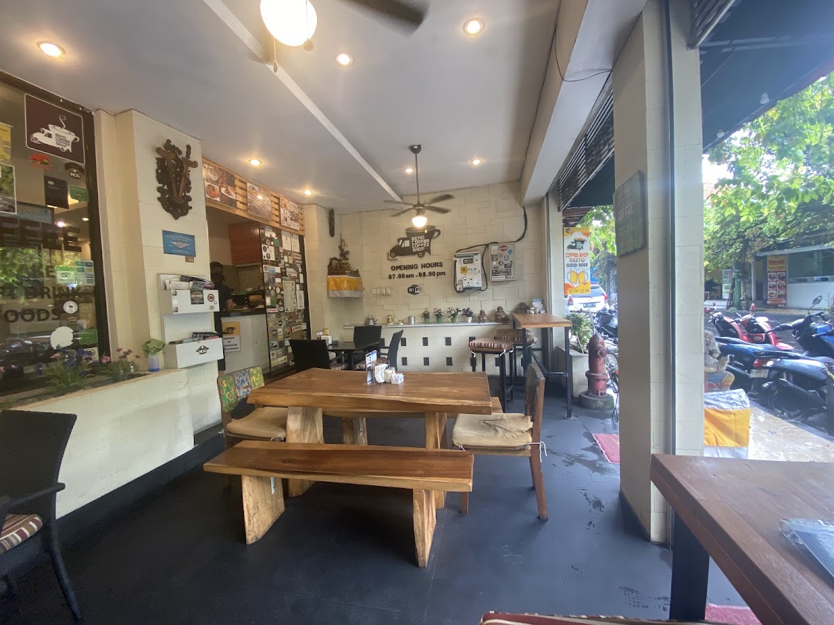 Bemo Corner Coffee Shop