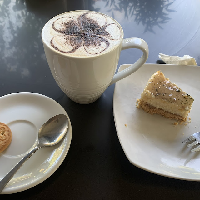 Cheese Cake & Chai Latte
