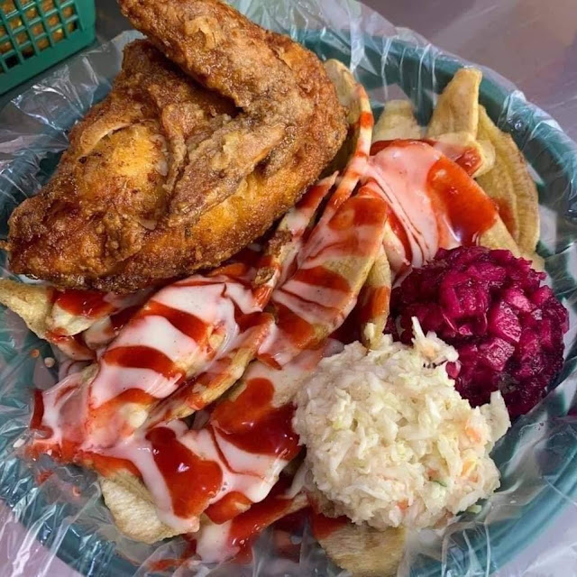 Pollo Con Tajadas