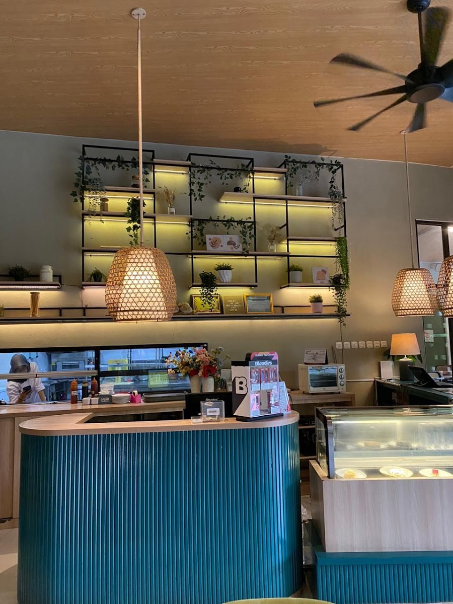 Bening Resto & Chill