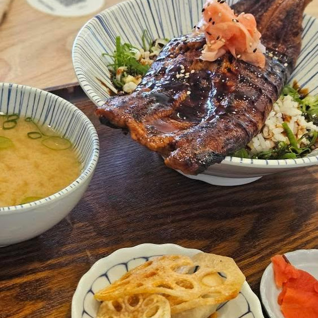 Grilled Whole Unagidon Eel