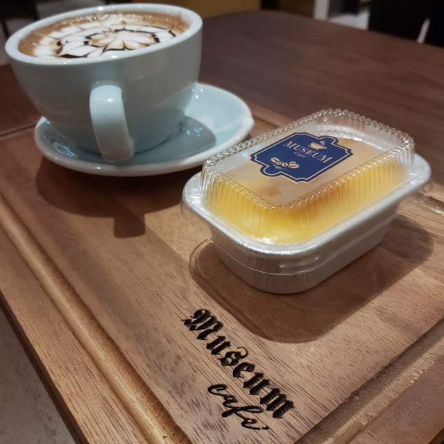 Orange Cupcake