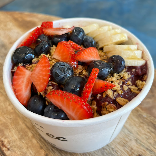 Sweet Tooth Acai Bowl