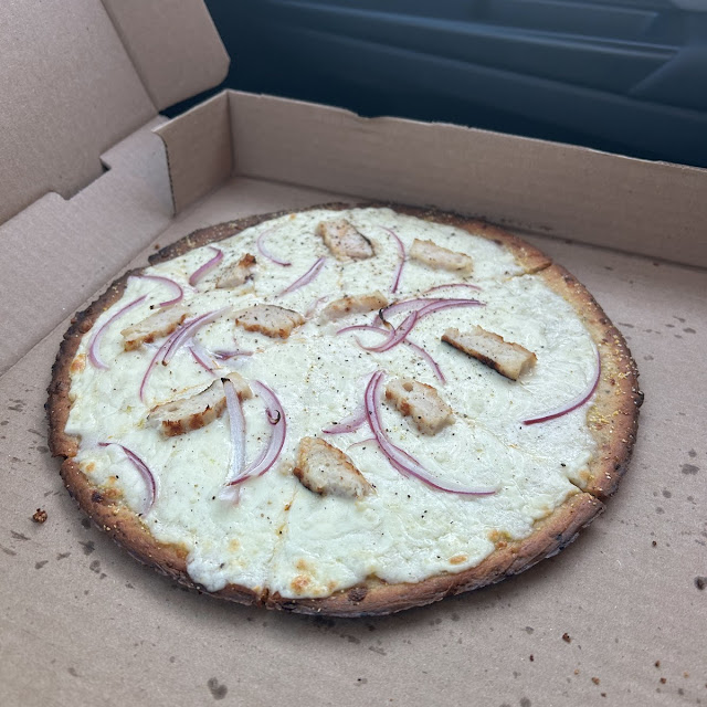 Keto Crust Cheese Grilled Chicken Margherita Pizza