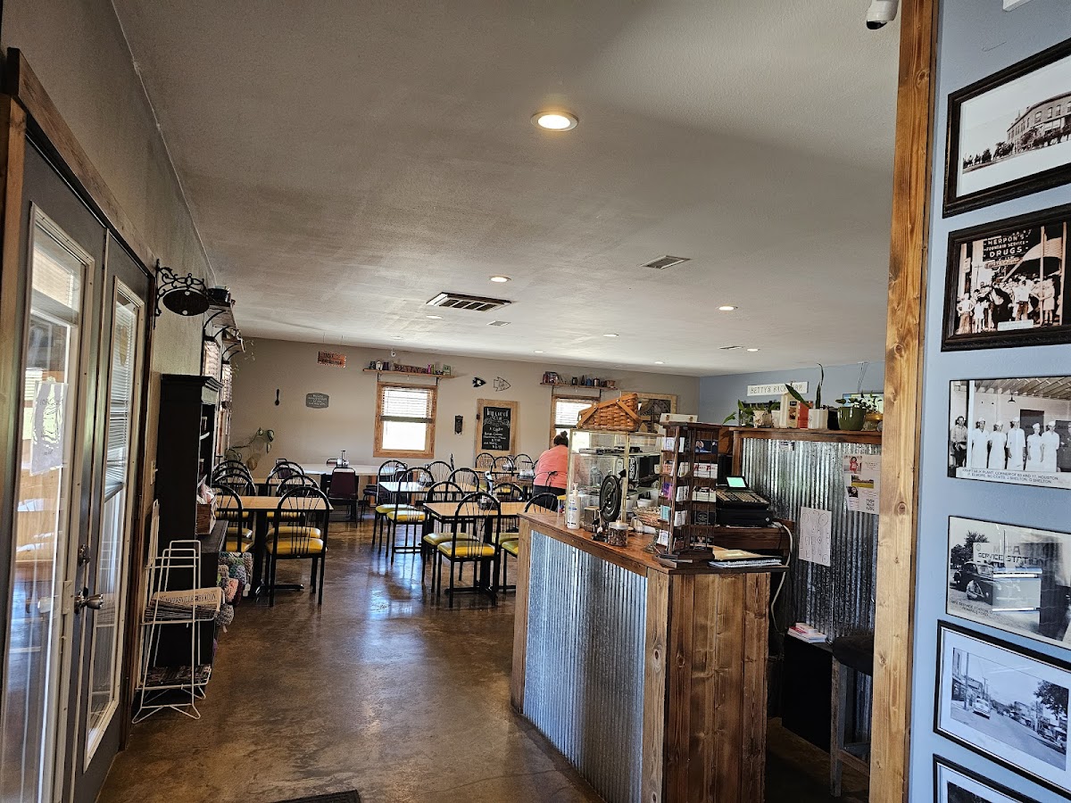 Betty's Restaurant