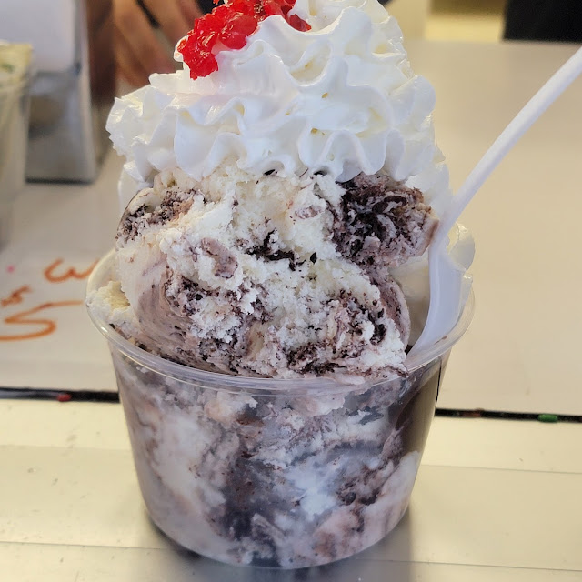Hot Fudge Sundae