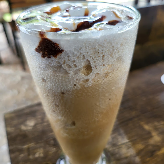 Bikers' Yard Signature Marble Macchiato