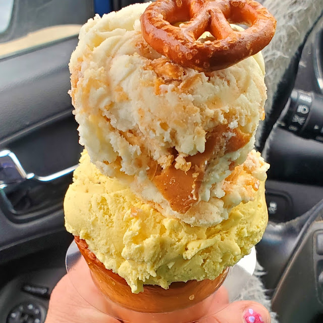Two Scoop of Ice Cream