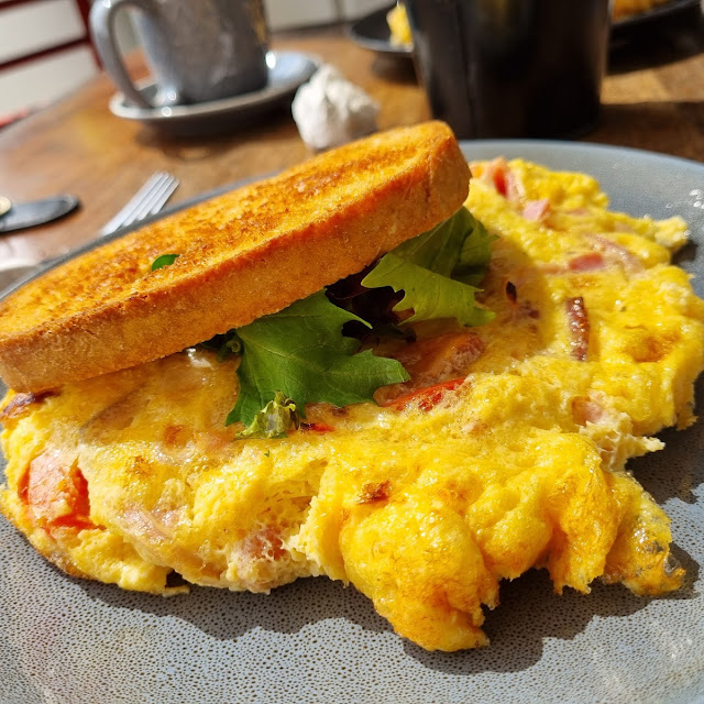 B&B Omelette