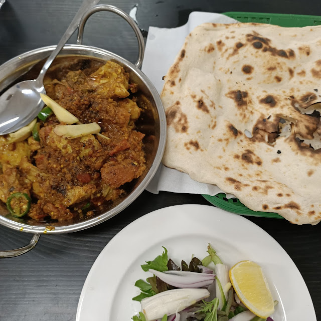 Chicken Karahi with Naan