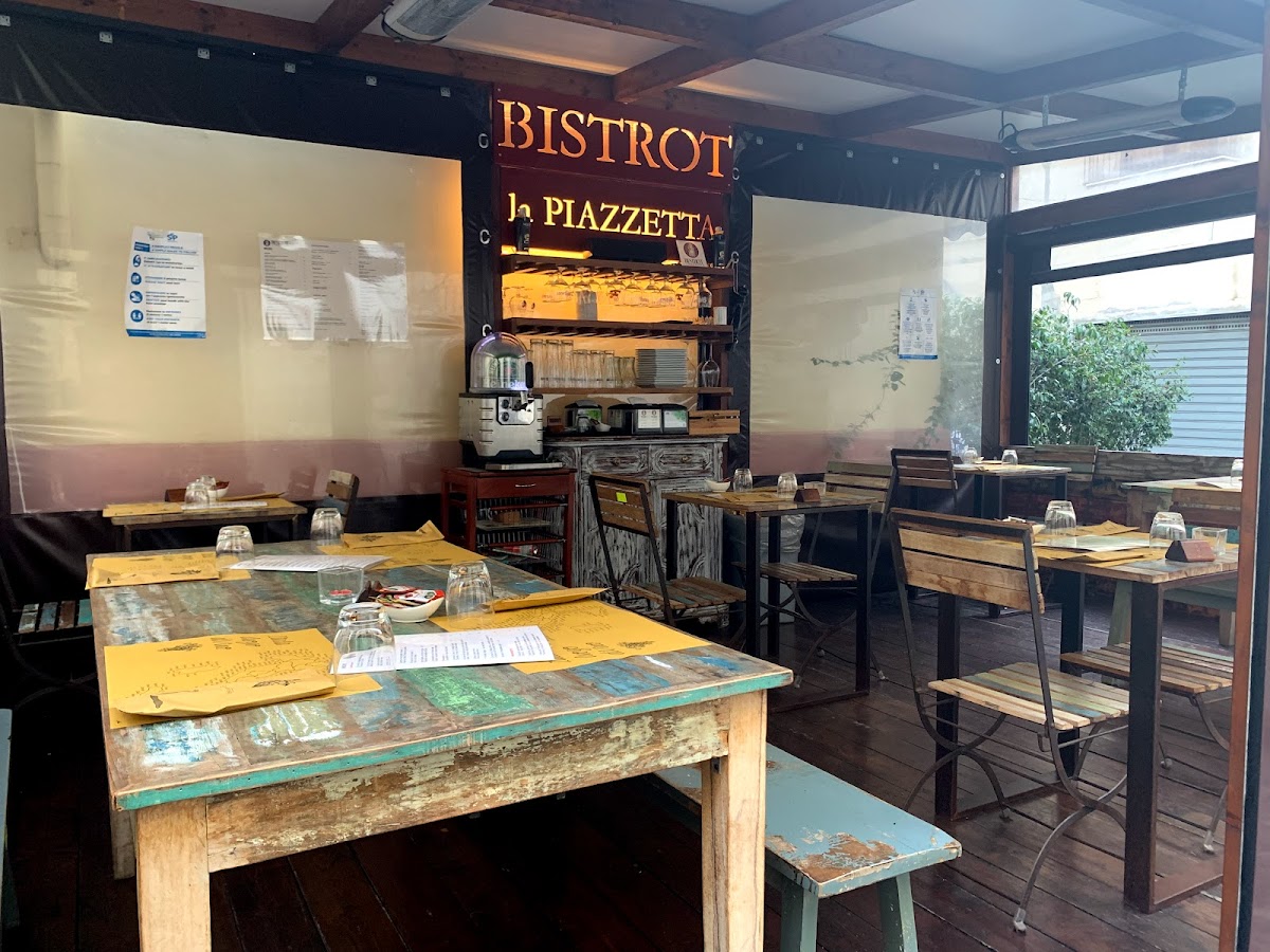 Bistrot la Piazzetta
