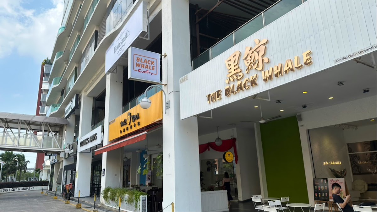 Black Whale Cunfry Klang Bukit Tinggi