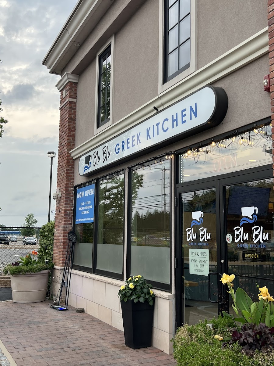 Blu Blu Greek Kitchen