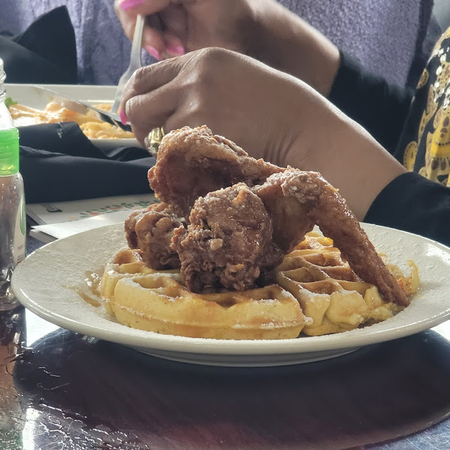 Chicken N' Waffles