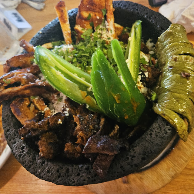 Molcajete De Carne