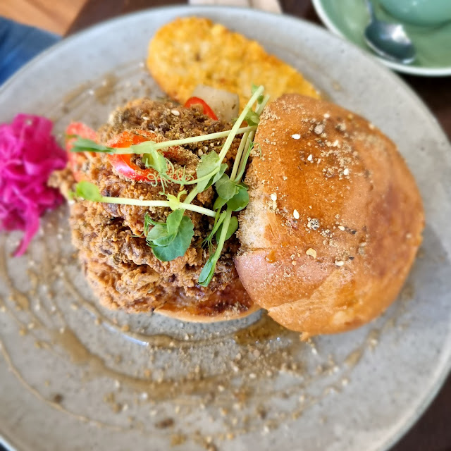 Fried Chicken Bun