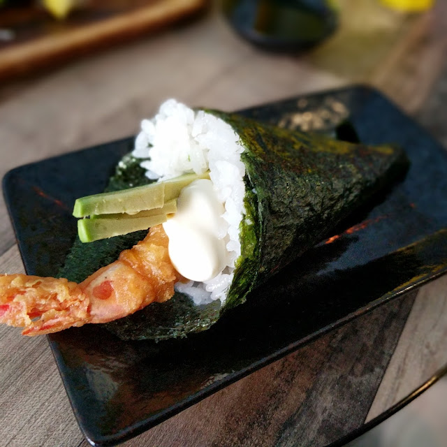 Tempura Prawn Roll