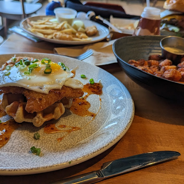 Chicken & Waffles