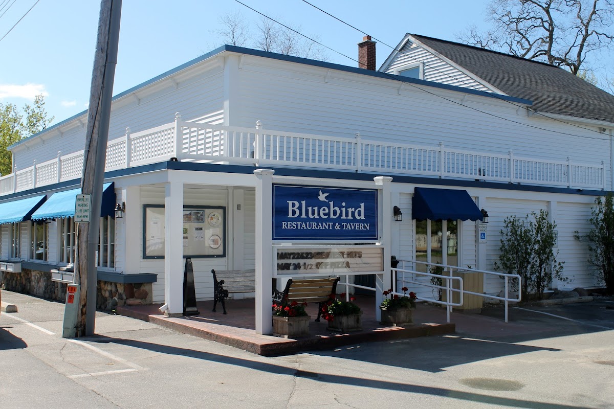 Bluebird Restaurant & Tavern