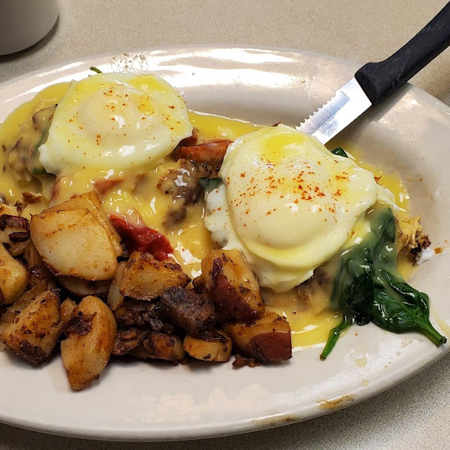 Bob's Eggs Benny