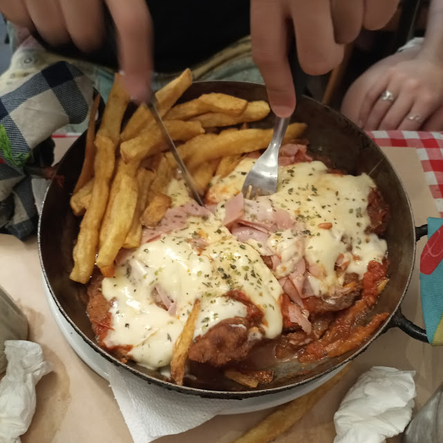 Milanesa Napolitana Con Papas Fritas