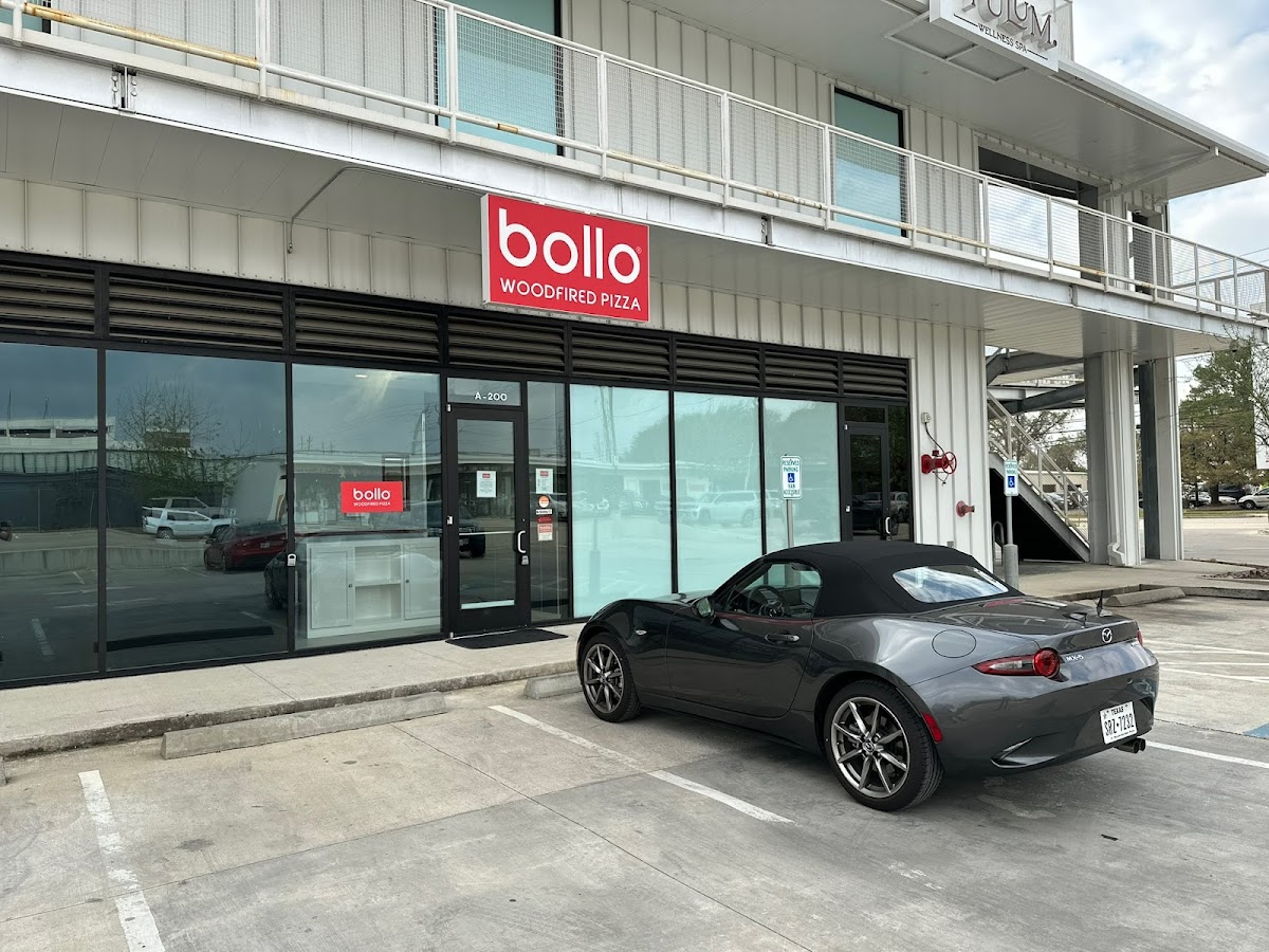 Bollo Woodfired Pizza Heights/Oak Forest