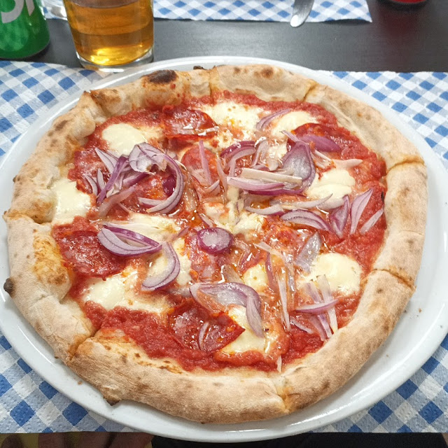 Diavola Pizza Extra Onion