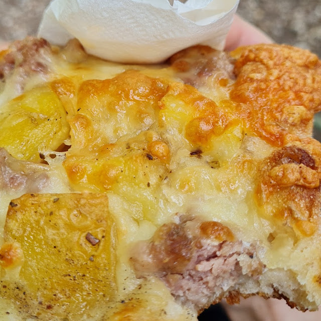 Pizza Fritta Con Patate E Salsiccia