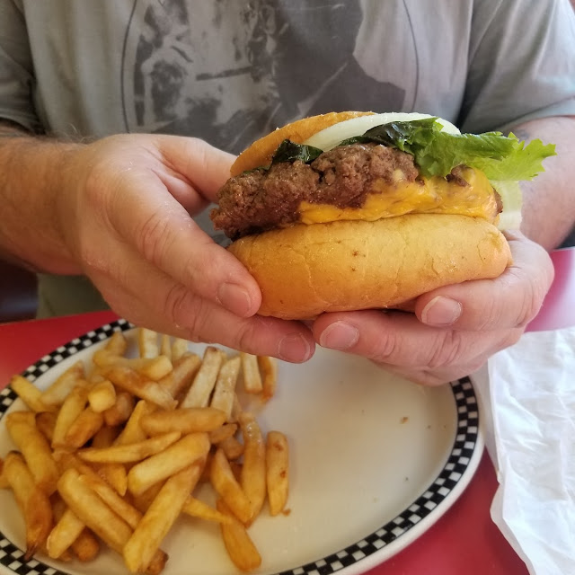 Big Bubba 1 2 lb Double Sandwich