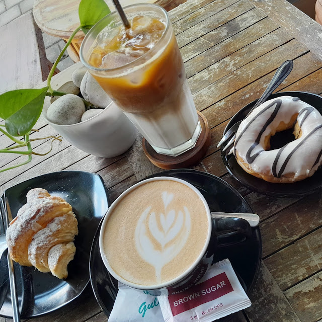 Cafe Late