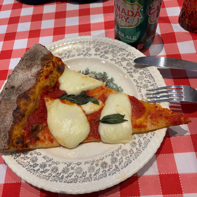 Pointe Manhattan - Margherita Manhattan Slice - Margherita