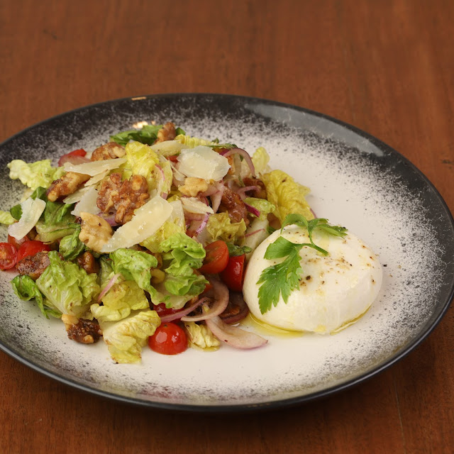 Burrata Salad