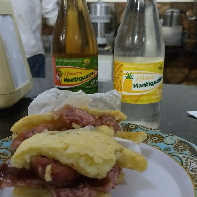 Pão Com Linguiça