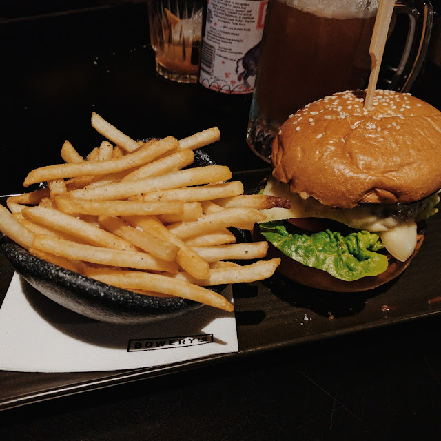 New York Cheeseburger
