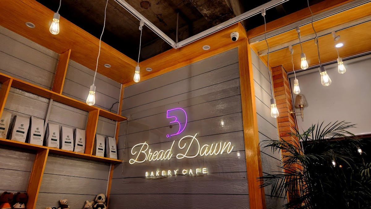 Bread Dawn Bakery & Cafe