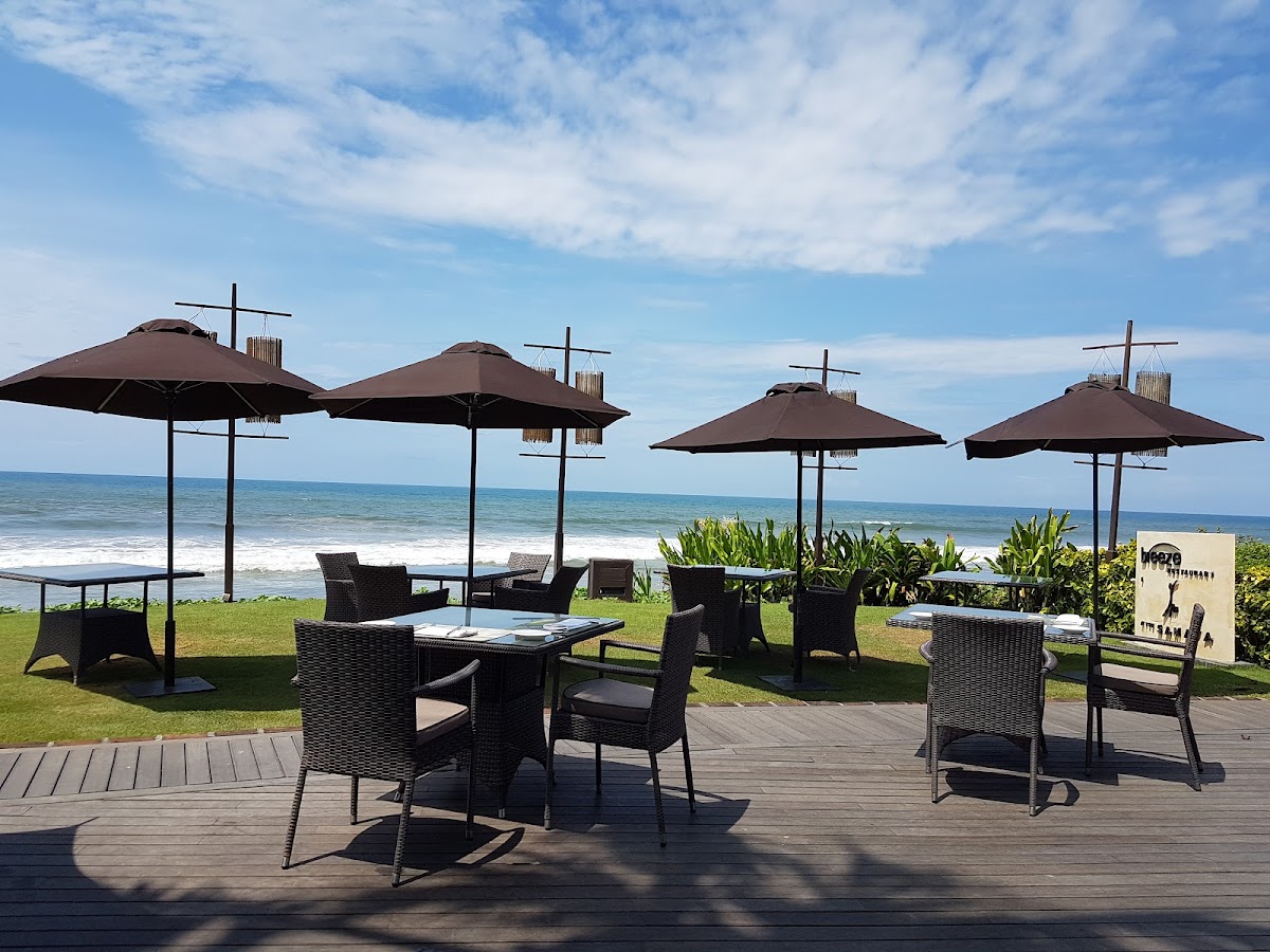 Breeze at The Samaya Seminyak