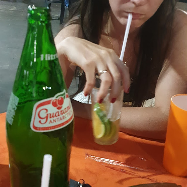 Guaraná Com Limão E Gelo Uma Delicia